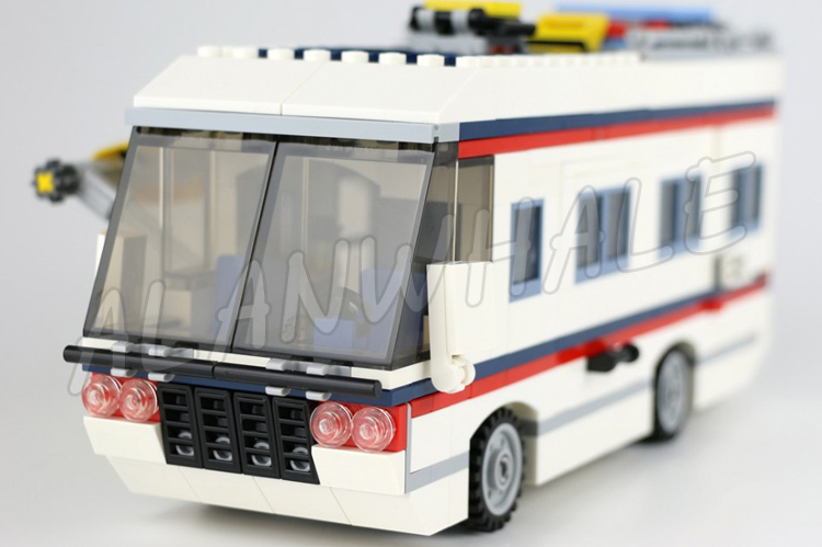 792pcs 3in1 Creatieve Vakantie - Model Kit Yacht recensie en prijs