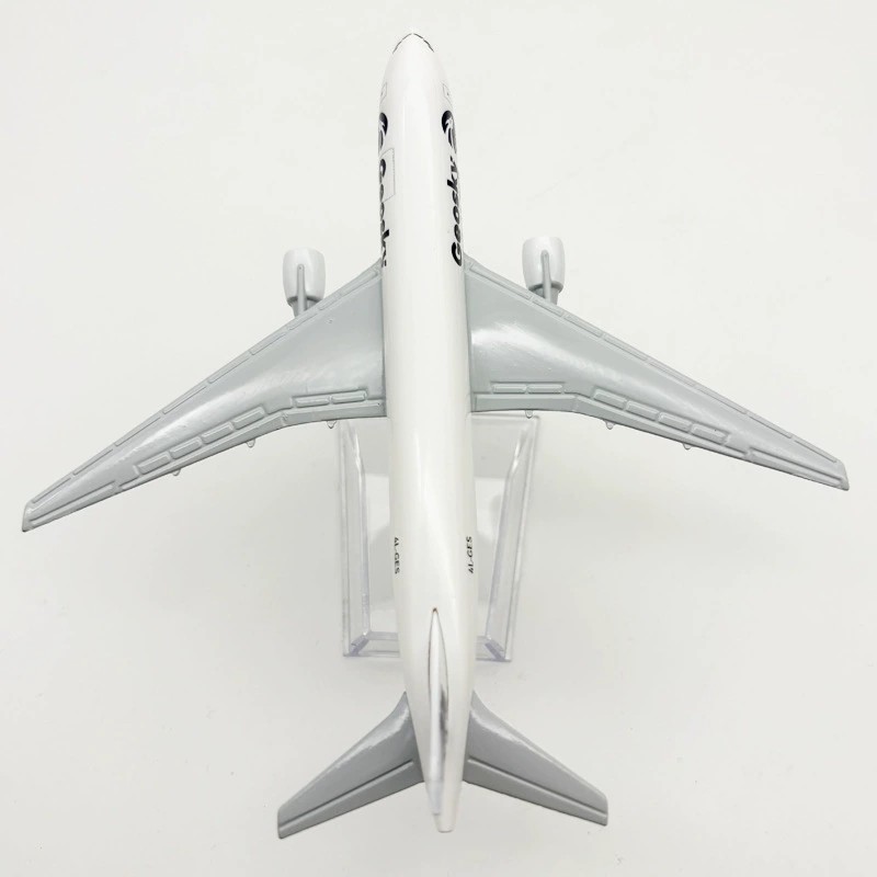 16cm Georgia B767 speelgoedvli - Model Kit Airplane recensie en prijs