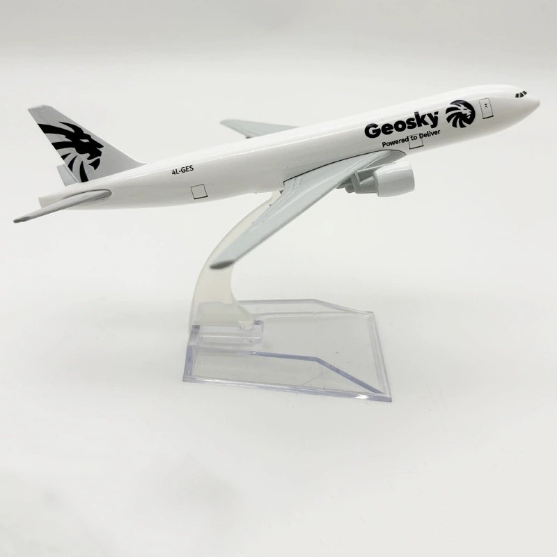 16cm Georgia B767 speelgoedvli - Model Kit Airplane recensie en prijs