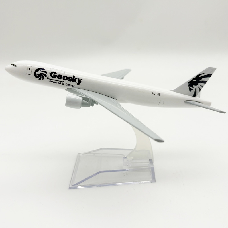 16cm Georgia B767 speelgoedvli - Model Kit Airplane recensie en prijs