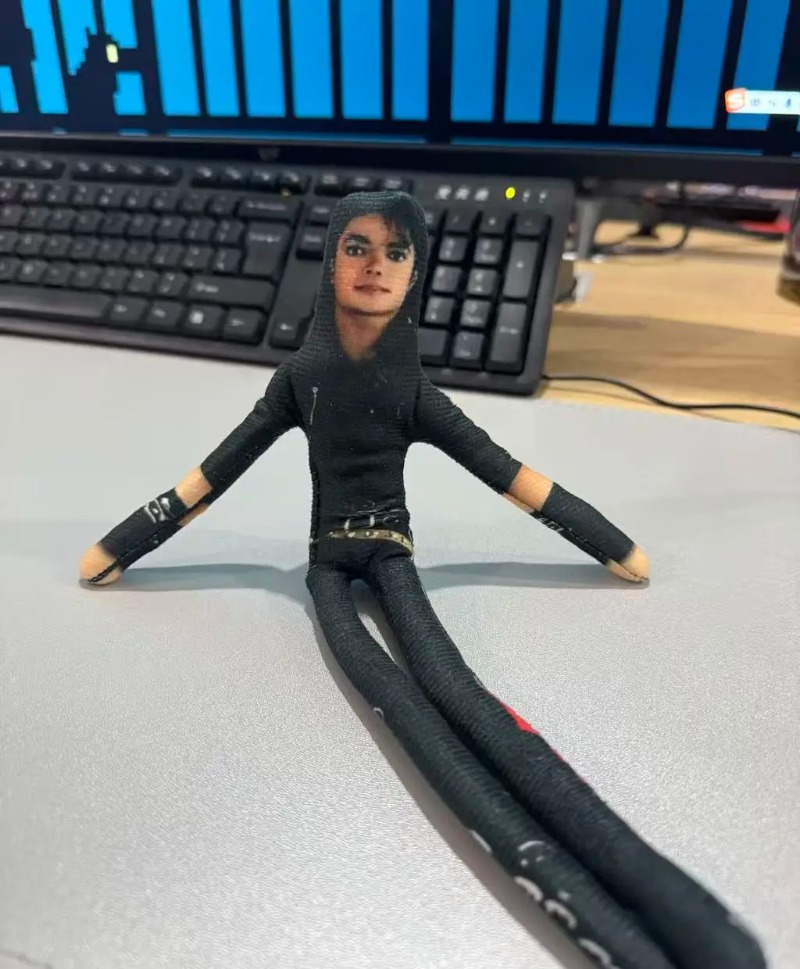 Nieuwe stijl Michael Jackson C - Model Kit Joints recensie en prijs